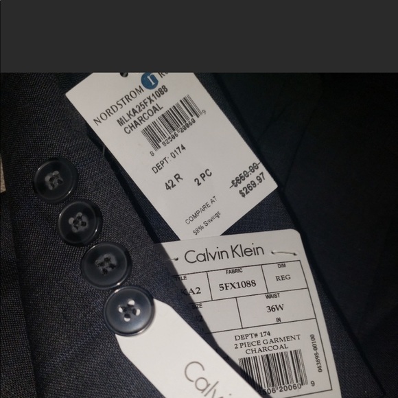 Calvin Klein 2 Piece Suit 42R (Slim Fit) - Picture 6 of 6